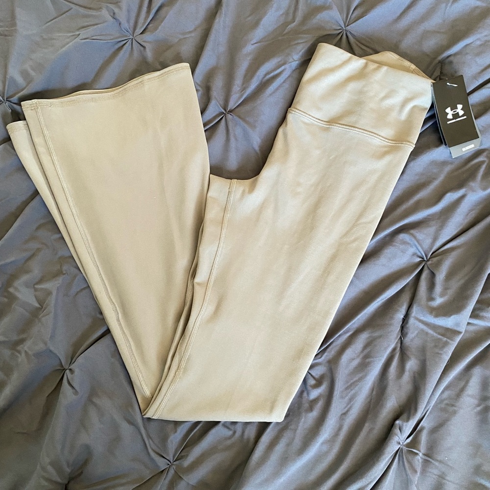 Under Armour Flare Leggings